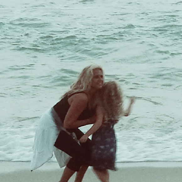 Meet your Posher, Honey "Annatalie" - Picture 8 of 16